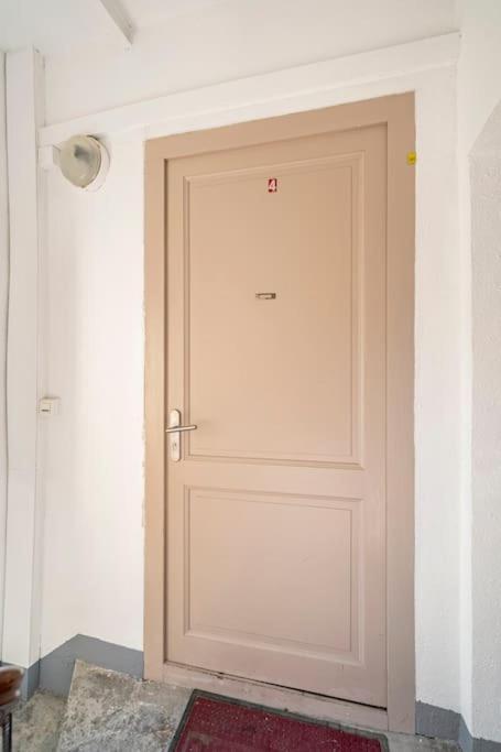 Superbe Appartement Intramuros Aviñón Exterior foto